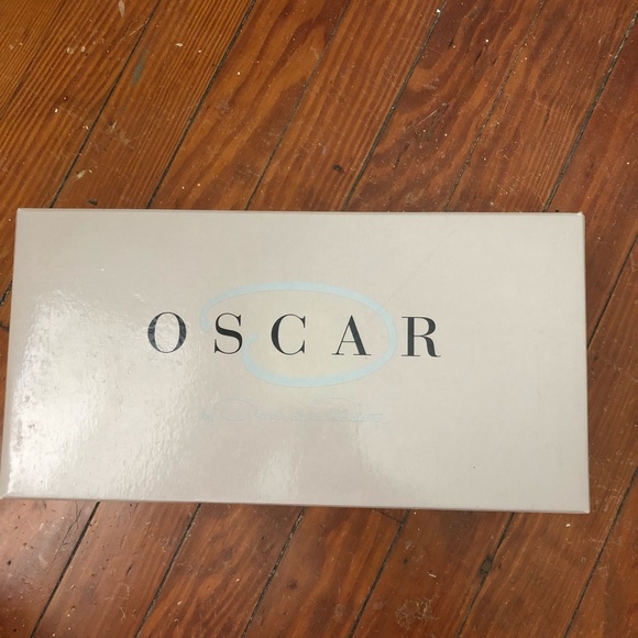 Oscar De La Renta Black Heeled Shoes w/ Buckle - Picture 4 of 5